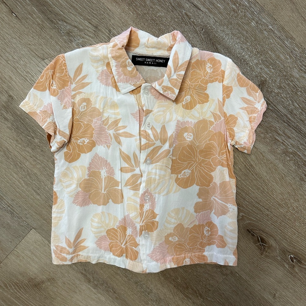 Sweet sweet Honey Floral Button-Up Shirt